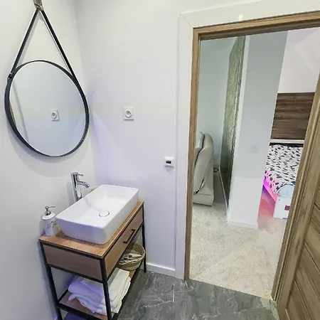 Super Klimat ,apartamenty Dla Rodzin !!!