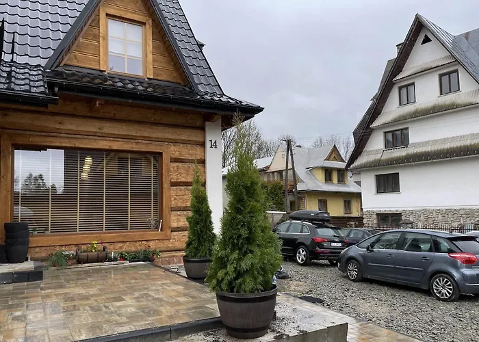 Super Klimat Dla Rodzin !! דירה