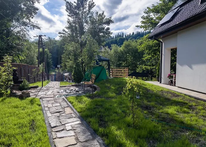 Super Klimat Dla Rodzin !! דירה